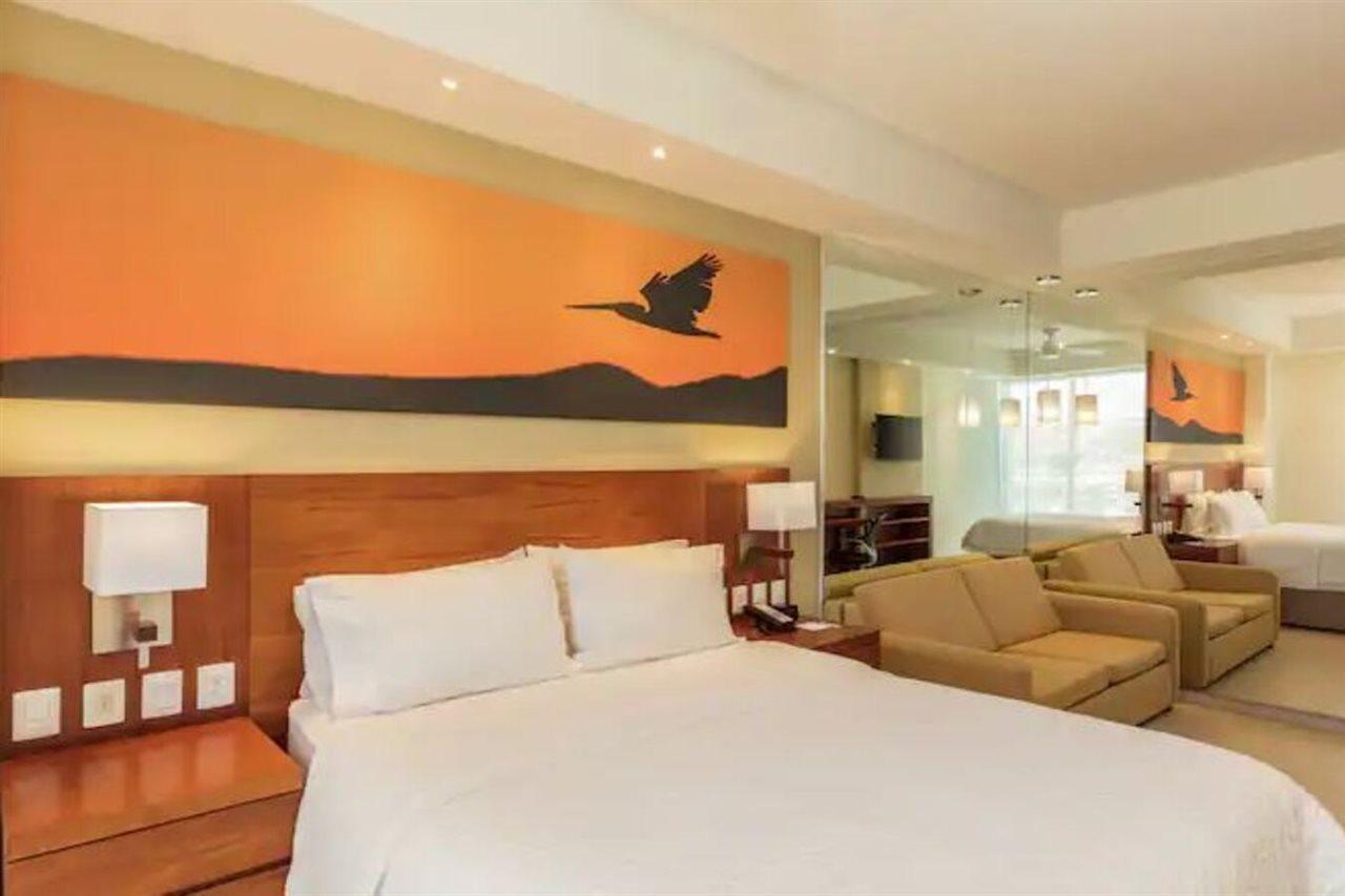 Hampton Inn & Suites By Hilton Los Cabos San José del Cabo Екстериор снимка