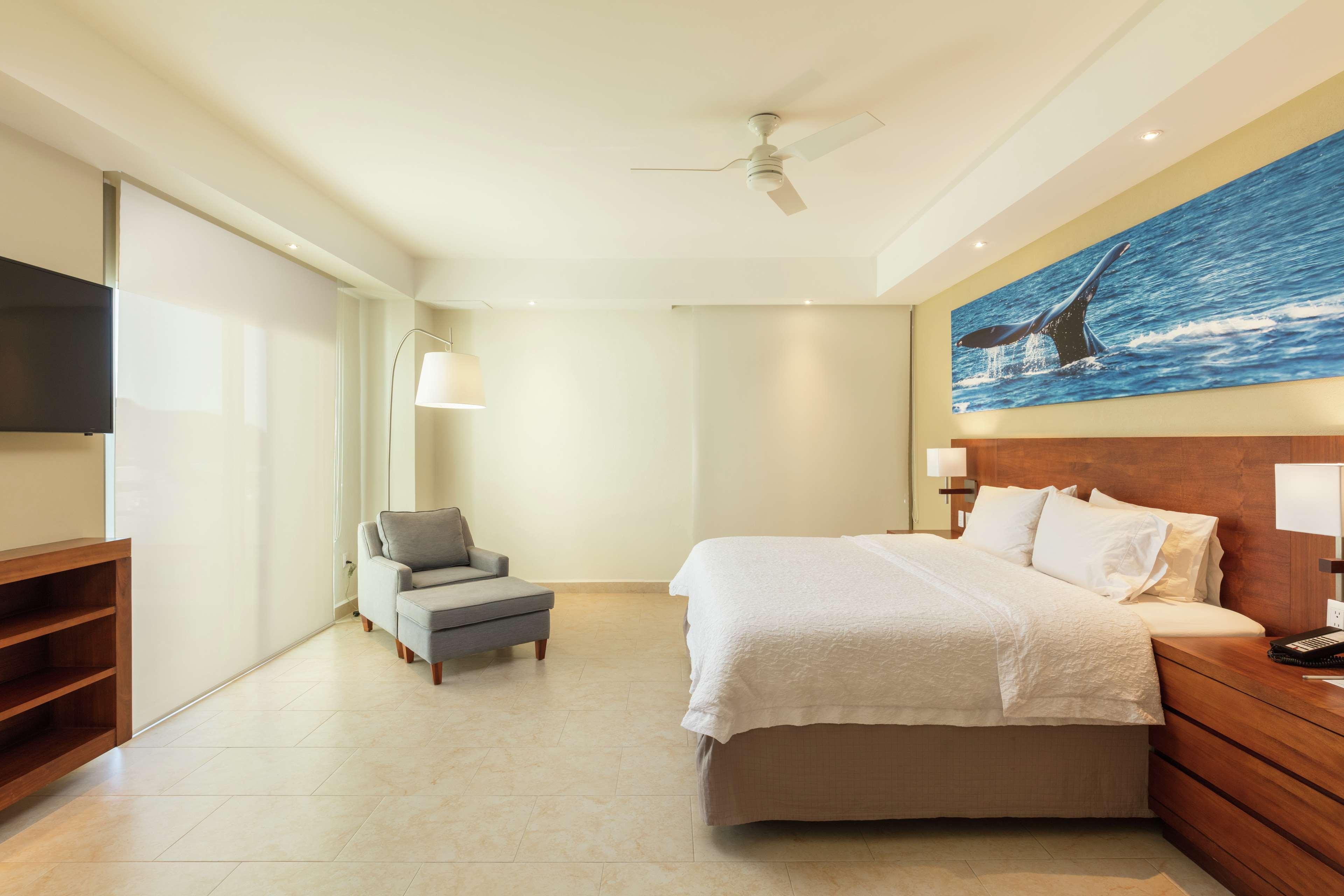 Hampton Inn & Suites By Hilton Los Cabos San José del Cabo Екстериор снимка