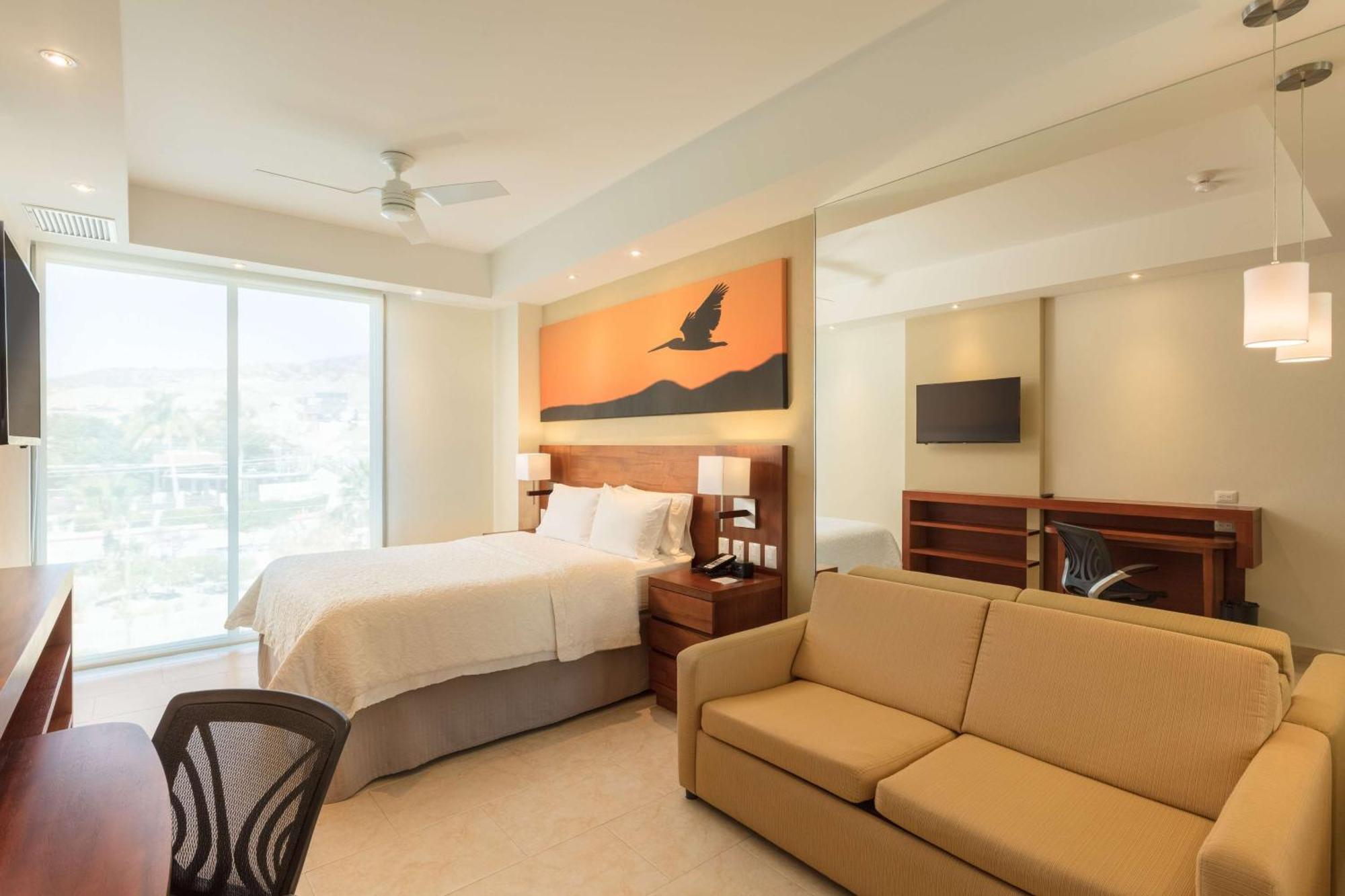 Hampton Inn & Suites By Hilton Los Cabos San José del Cabo Екстериор снимка