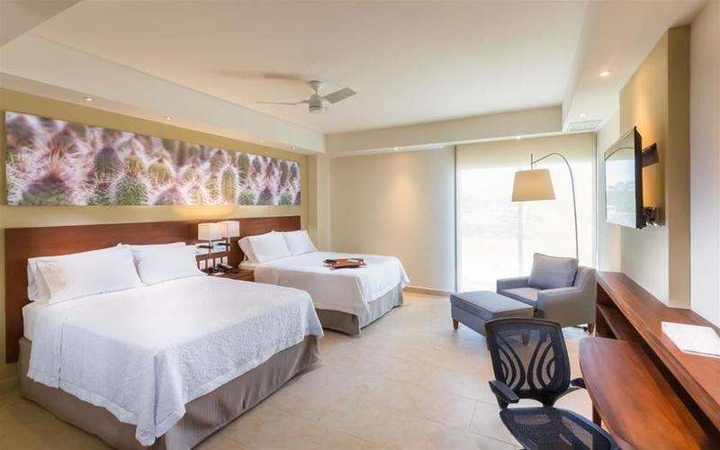 Hampton Inn & Suites By Hilton Los Cabos San José del Cabo Екстериор снимка